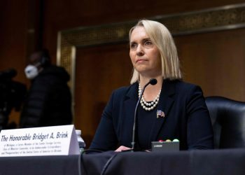 Брінк: Путін не готовий до миру — і світ за цим стежить